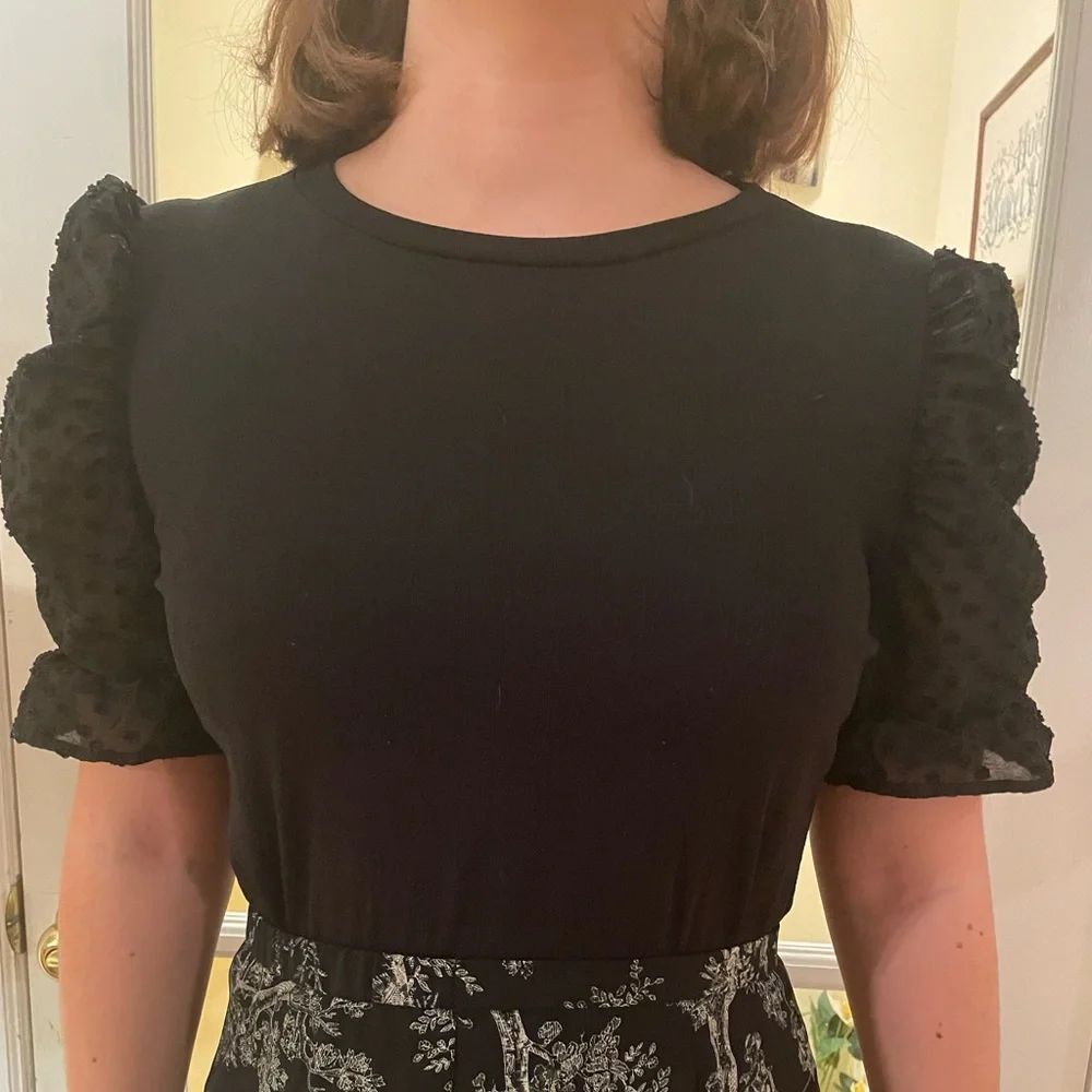 Blu Pepper Women’s Black Puff Sleeve Blouse Size Large - Picture 1 of 3